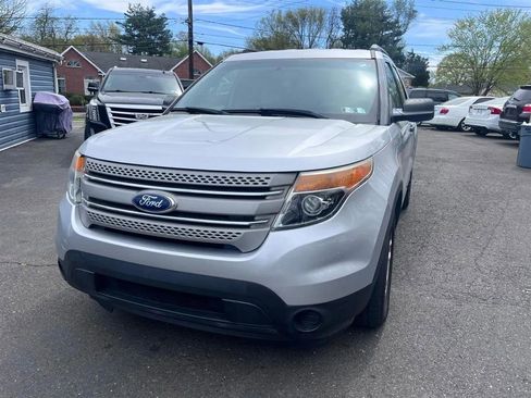 Used 2015 Ford Explorer 4WD image 2