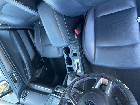 Used 2017 Subaru Outback 3.6R Limited AWD/4WD image 14