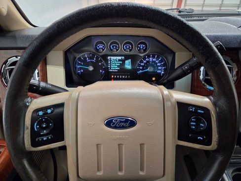 Used 2016 Ford F250 King Ranch w/ FX4 Off-Road Package image 44