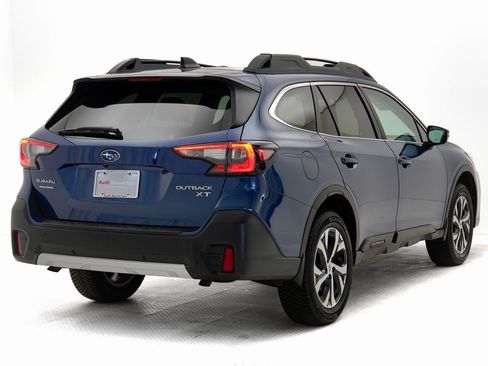 Used 2022 Subaru Outback Limited XT w/ Popular Package #2 image 3