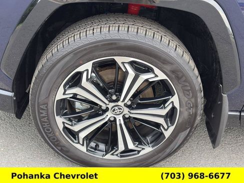 Used 2025 Toyota RAV4 XSE w/ Weather Package AWD/4WD image 29