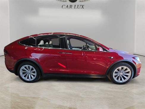 Used 2020 Tesla Model X Long Range image 6