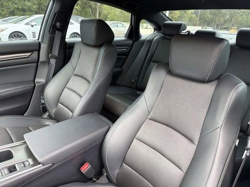Used 2022 Honda Accord Sport image 11