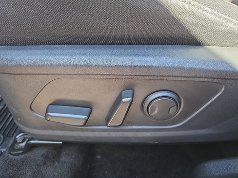 Used 2024 Hyundai Tucson Blue image 13