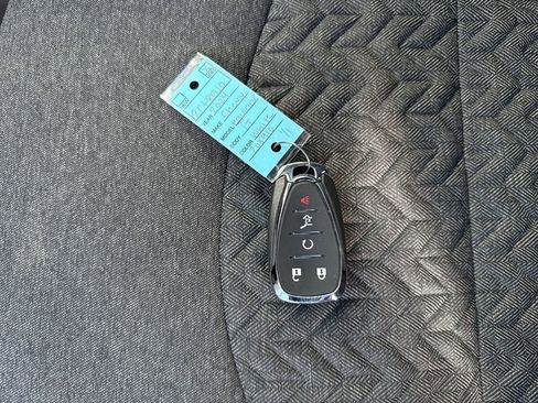 Used 2024 Chevrolet Equinox LT image 37