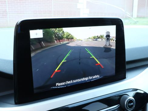 Used 2022 Ford Escape SEL w/ Technology Package FWD image 5