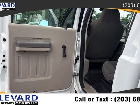 Used 2009 Ford F250 XL AWD/4WD image 24