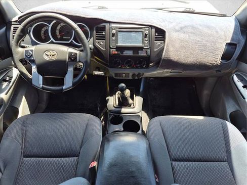 Used 2015 Toyota Tacoma 2WD Access Cab w/ Convenience Package image 19