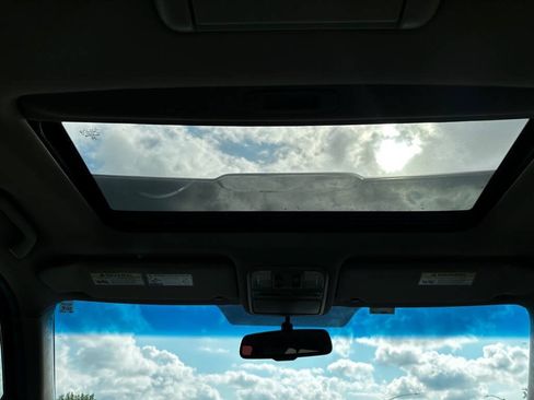 Used 2013 Honda Pilot Touring image 15