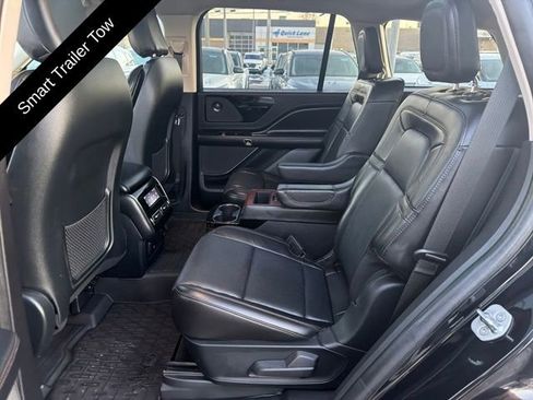 Used 2023 Lincoln Aviator Reserve w/ Equipment Group 201A image 30