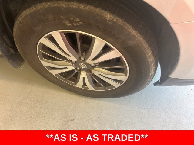 Used 2017 Nissan Pathfinder S AWD/4WD image 5