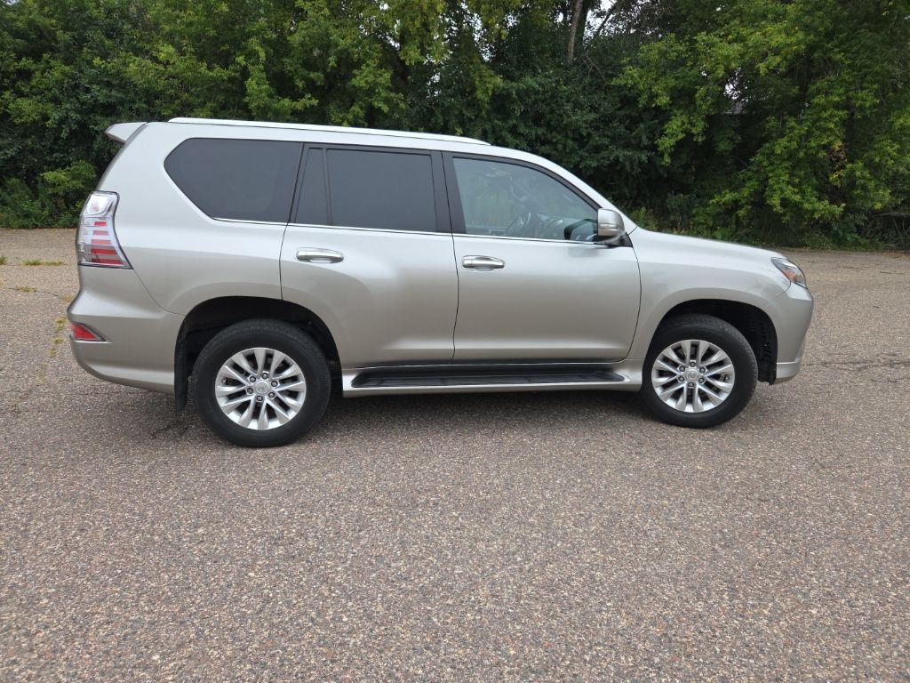Used 2021 Lexus GX 460 Premium w/ Premium Package AWD/4WD image 18