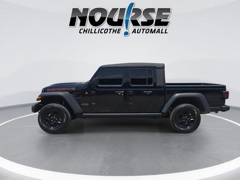 Used 2023 Jeep Gladiator Mojave AWD/4WD image 5