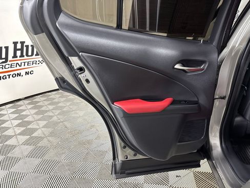 Used 2022 Lexus UX 200 F Sport w/ F Sport Premium Package FWD image 21