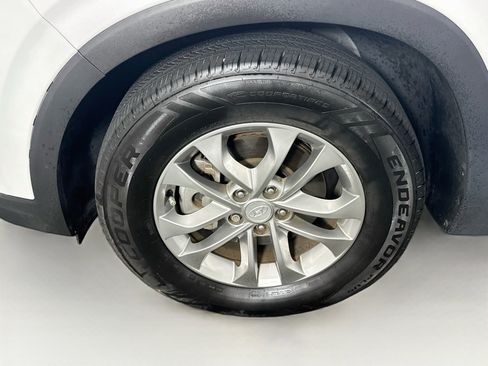 Used 2020 Hyundai Santa Fe SEL w/ Cargo Package FWD image 11