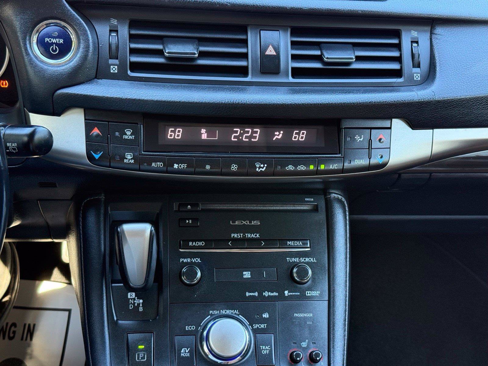 Used 2016 Lexus CT 200h w/ Navigation Package FWD image 35