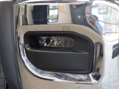 Used 2026 RAM 5500 Tradesman w/ Chrome Appearance Group AWD/4WD image 8