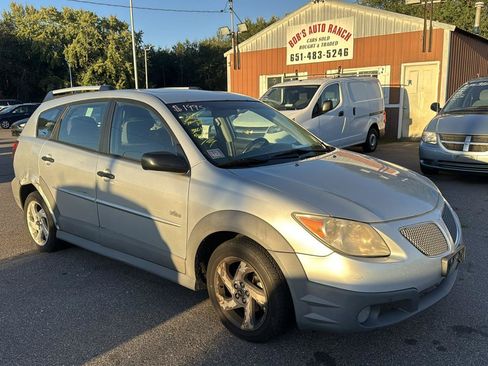 Used 2007 Pontiac Vibe w/ Sun And Sound Package FWD image 3