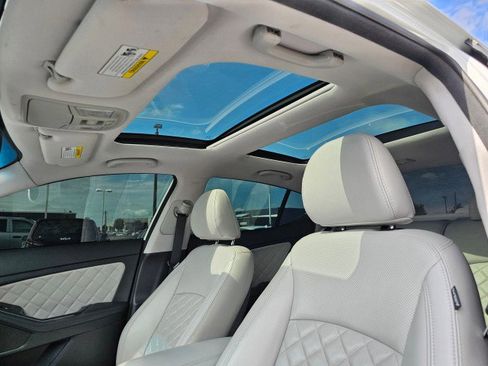 Used 2015 Kia Optima SX image 30