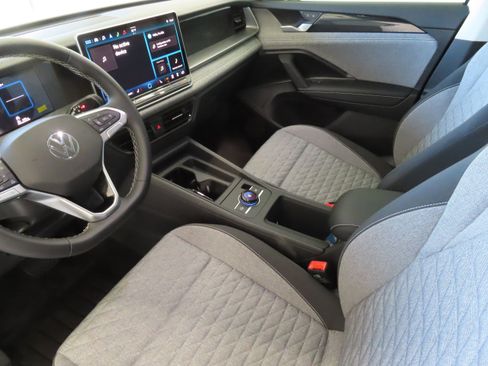 New 2025 Volkswagen Tiguan S image 22