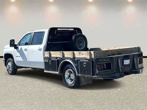Used 2024 Chevrolet Silverado 3500 LT w/ Convenience Package AWD/4WD image 7