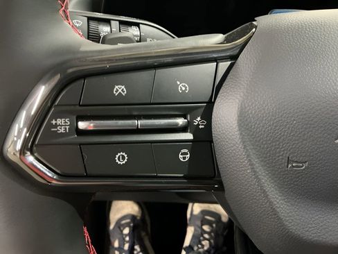 New 2026 Chevrolet Traverse RS image 15