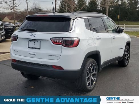 Used 2026 Jeep Compass Limited image 4