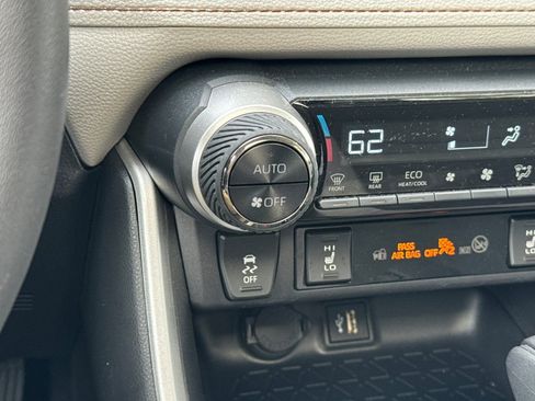 Certified 2025 Toyota RAV4 XLE w/ Convenience Package AWD/4WD image 29