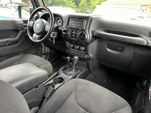 Used 2016 Jeep Wrangler Unlimited Sport w/ Quick Order Package 24S image 26