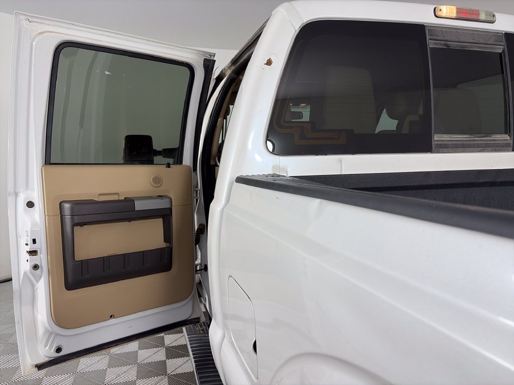 Used 2015 Ford F350 Lariat w/ Lariat Ultimate Package AWD/4WD image 12