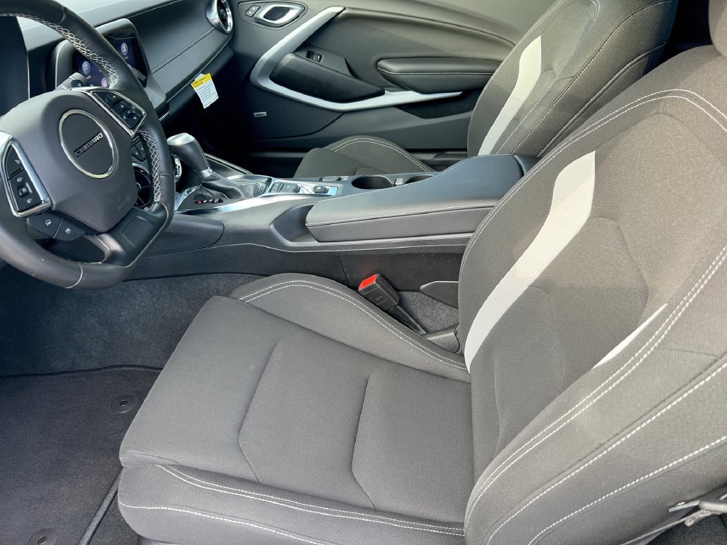 Used 2023 Chevrolet Camaro LT w/ Technology Package RWD image 33
