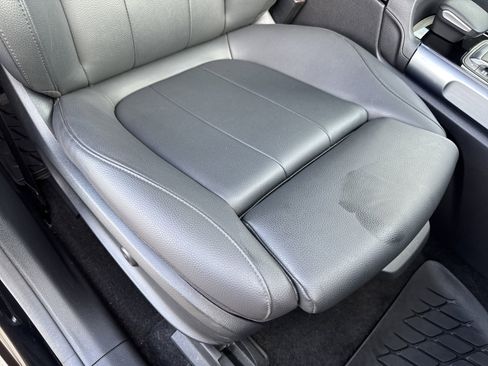 Used 2023 Mercedes-Benz EQB 350 4MATIC SUV w/ Exclusive Package image 55