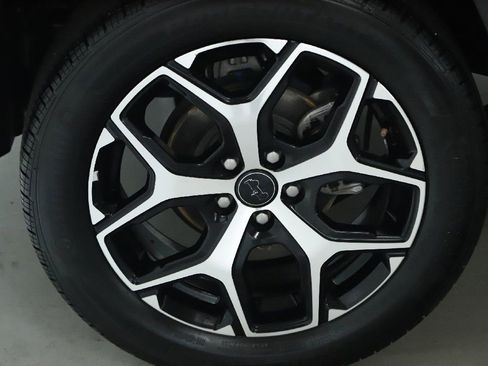 Used 2025 Jeep Compass Limited AWD/4WD image 12