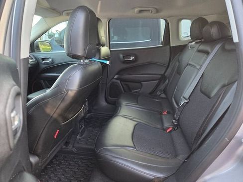 Used 2018 Jeep Compass Trailhawk w/ Safe & Security Group AWD/4WD image 10
