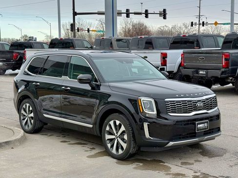 Used 2021 Kia Telluride S image 7