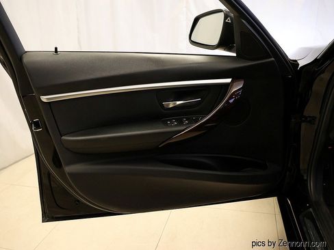 Used 2018 BMW 330i xDrive Sedan image 23