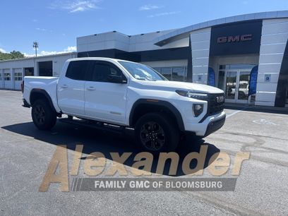 Used 2024 GMC Canyon Elevation w/ Convenience Package