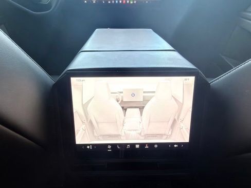 Used 2025 Tesla Cybertruck AWD Crew Cab image 17