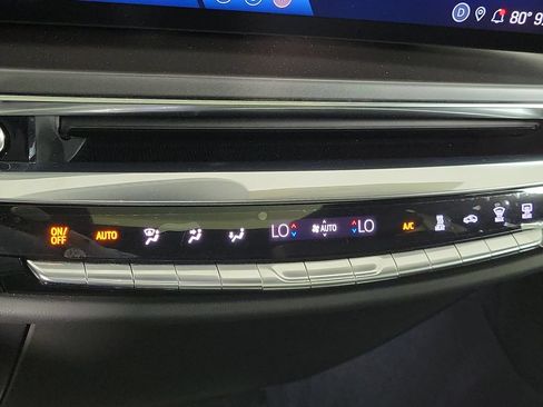 Certified 2024 Cadillac Lyriq Tech RWD image 28