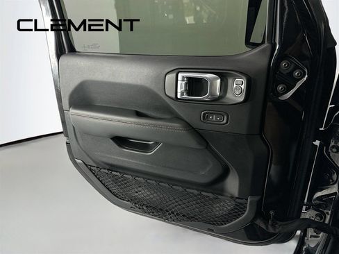 Used 2021 Jeep Gladiator Mojave AWD/4WD image 27