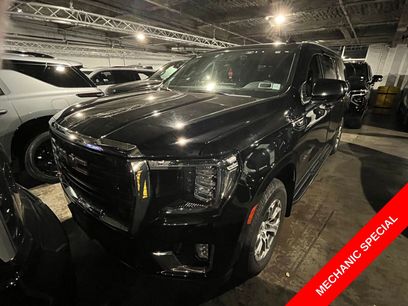 Used 2023 GMC Yukon XL SLE