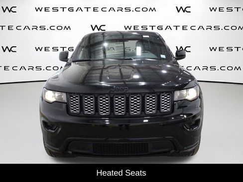Used 2022 Jeep Grand Cherokee Laredo X image 4