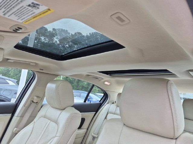 Used 2013 Lincoln MKS FWD image 12