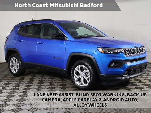 Used 2024 Jeep Compass Latitude AWD/4WD image 1