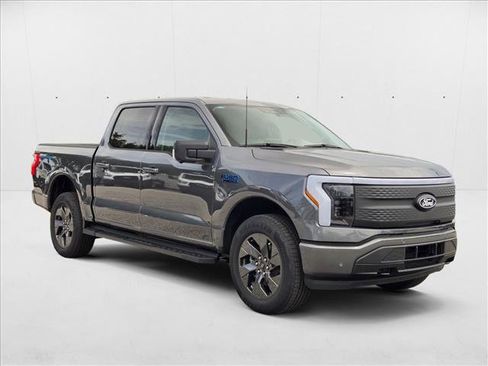 New 2025 Ford F150 Lightning Flash image 5