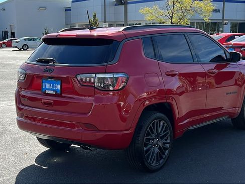 Used 2022 Jeep Compass Limited AWD/4WD image 5