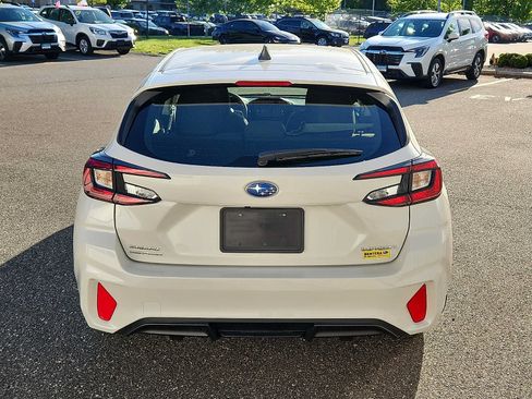Certified 2025 Subaru Impreza 2.0i AWD/4WD image 5