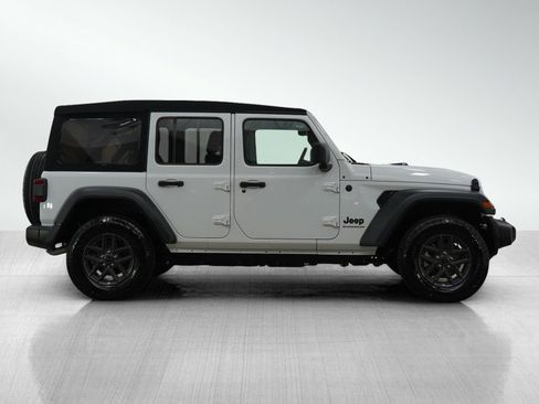 Used 2024 Jeep Wrangler Sport S image 7