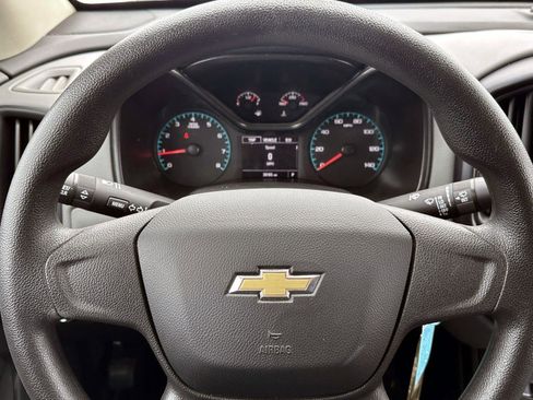Certified 2022 Chevrolet Colorado W/T image 18
