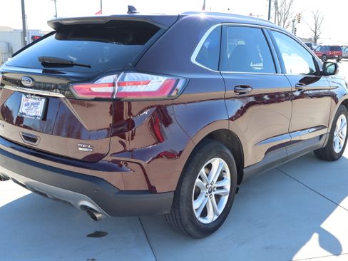 Used 2020 Ford Edge SEL w/ Convenience Package image 5